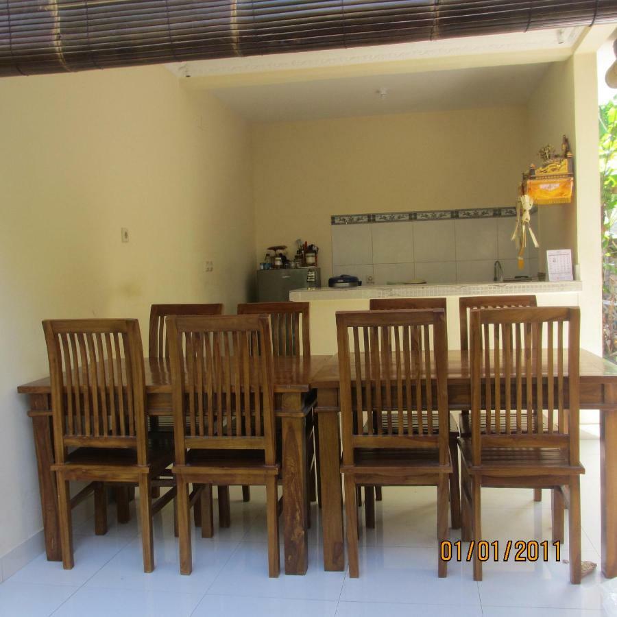 Pondok Aldi Hostel Amed Buitenkant foto