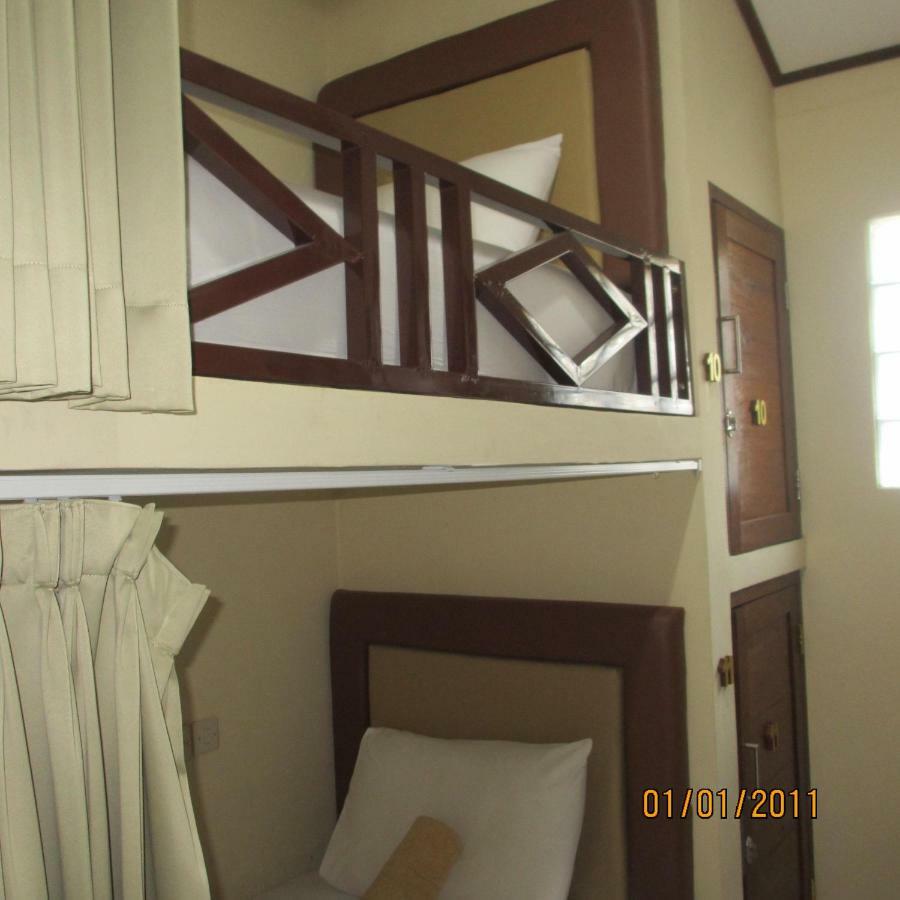 Pondok Aldi Hostel Amed Buitenkant foto