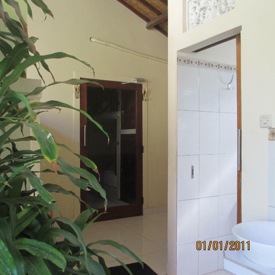 Pondok Aldi Hostel Amed Buitenkant foto